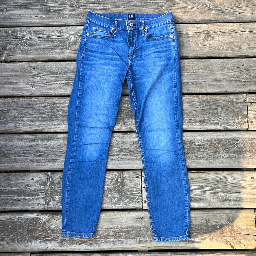 Gap True Skinny Jeans